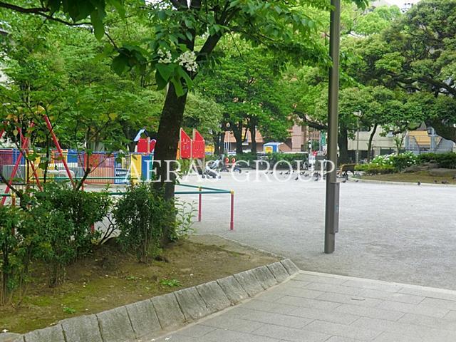 【パークハビオ門前仲町の公園】