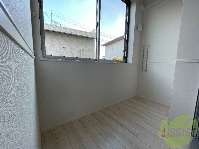 バルコニー　インナーテラスが付いているので洗濯物も干せます！