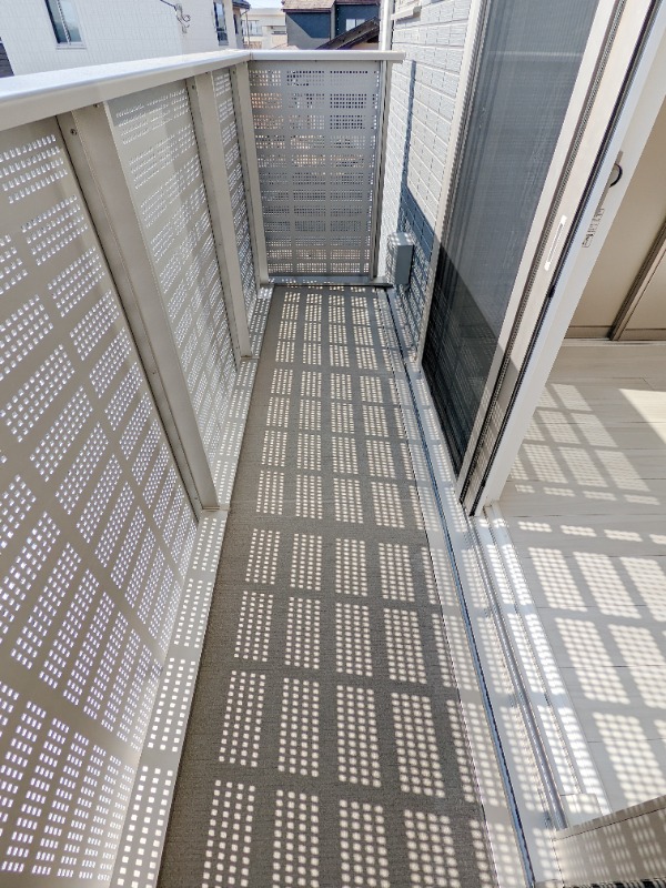 バルコニー　図面と現状に相違がある場合には現状を優先