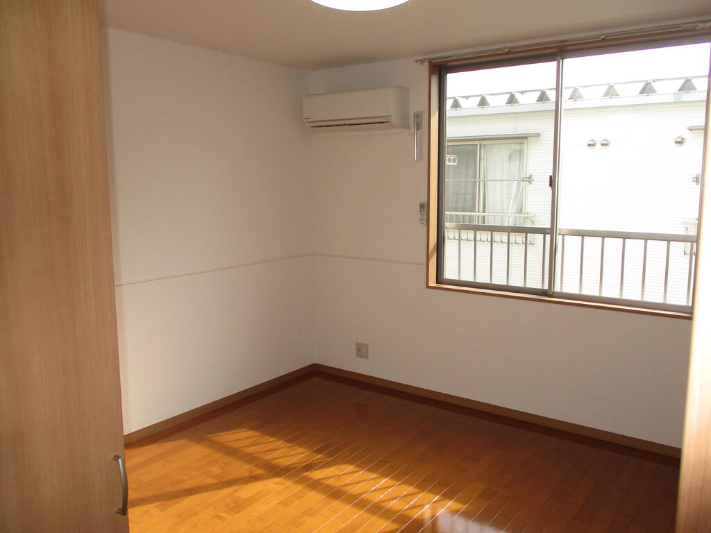 居室・リビング　オール電化・ＩＨ２口クッキングヒーター