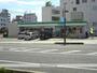 コンビニ　ファミリーマート（コンビニ）まで466m