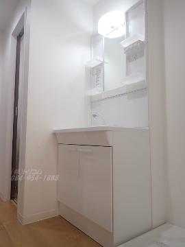 洗面設備　洗髪洗面化粧台