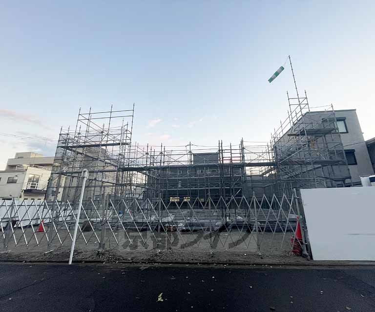 その他　・建築中