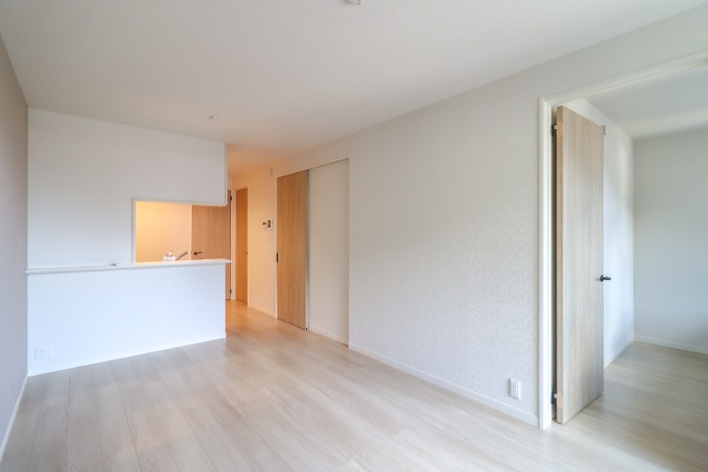 居室・リビング　図面と現状に相違がある場合には現状を優先