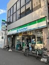 コンビニ　ファミリーマートスバル京阪千林店（コンビニ）まで362m