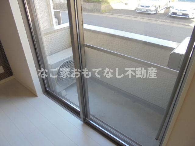バルコニー　※写真は別号室