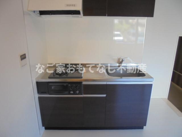 キッチン　※写真は別号室