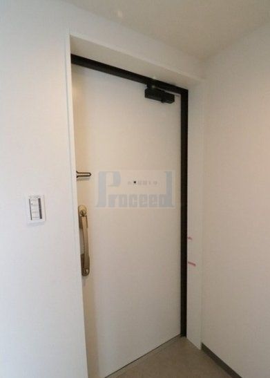 玄関　広々とした玄関部分