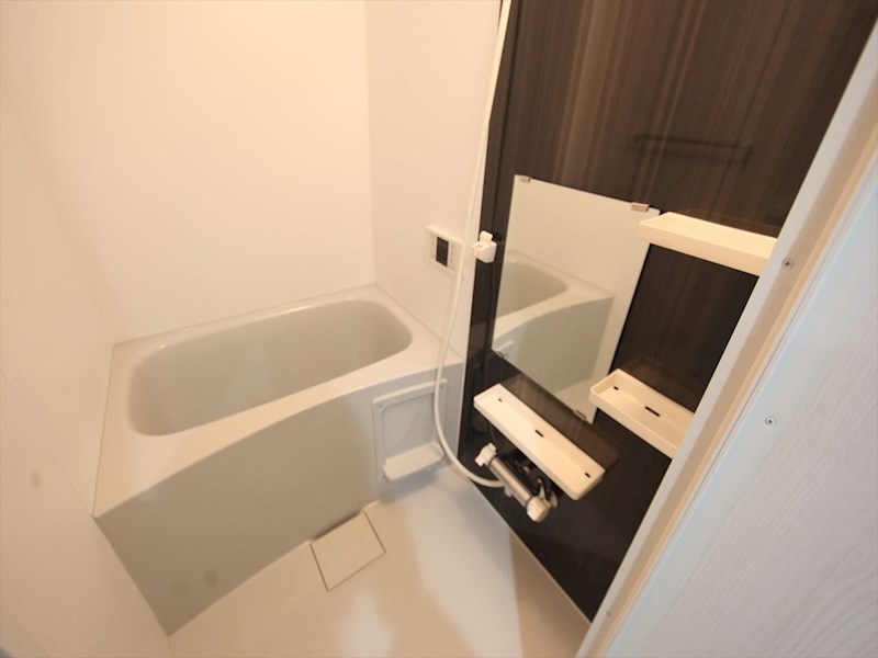 バス・シャワールーム　追い焚き機能付　オートバス機能付バスルーム