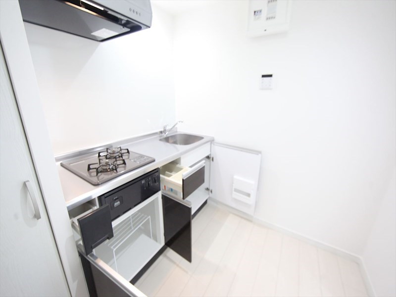 キッチン　システムキッチン（ガス2口コンロ付）