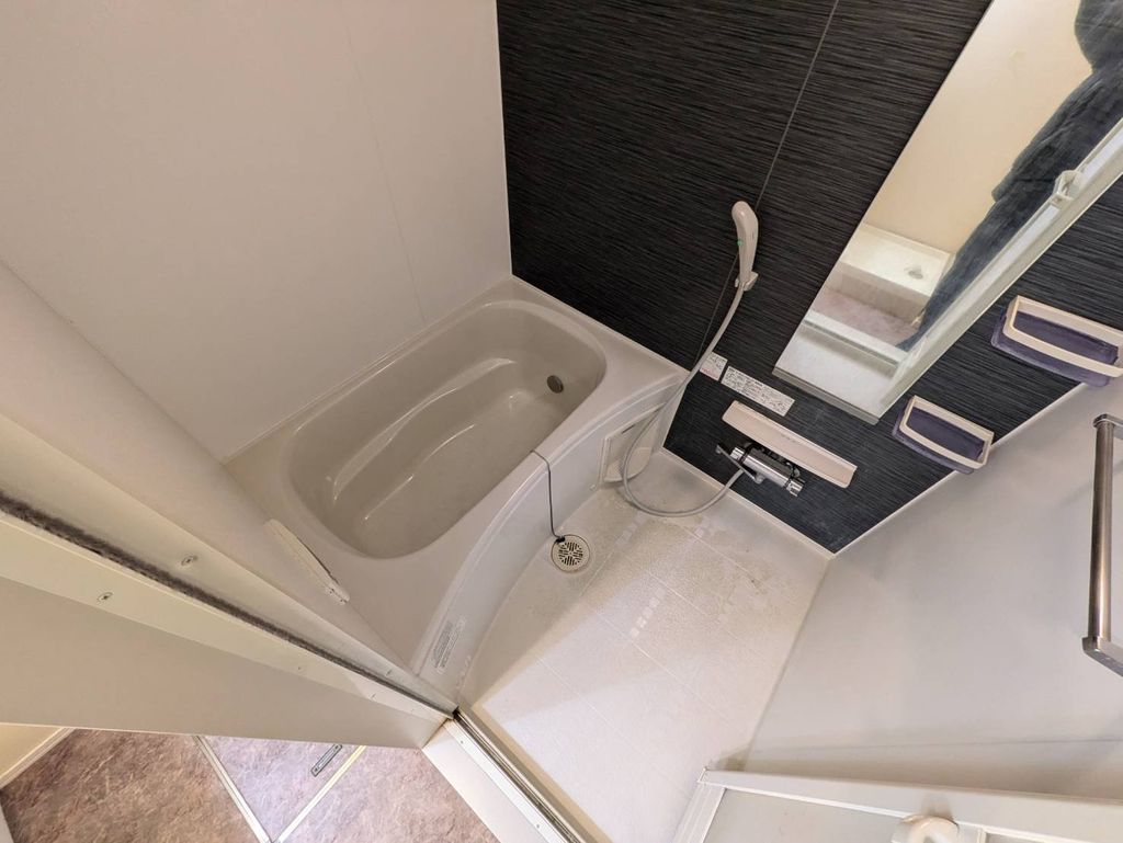 バス・シャワールーム　別部屋参照　現状優先