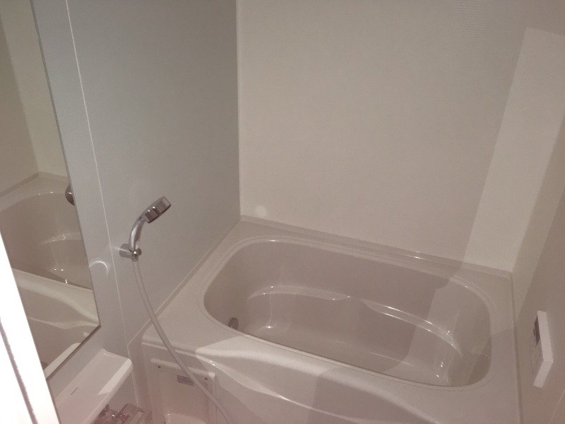 バス・シャワールーム　図面と現状に相違がある場合には現状を優先