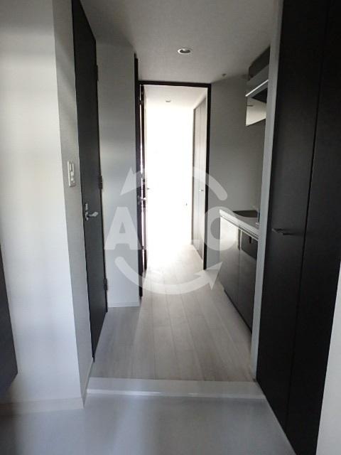 玄関　スワンズシティ南堀江ブルーム 　玄関スペース