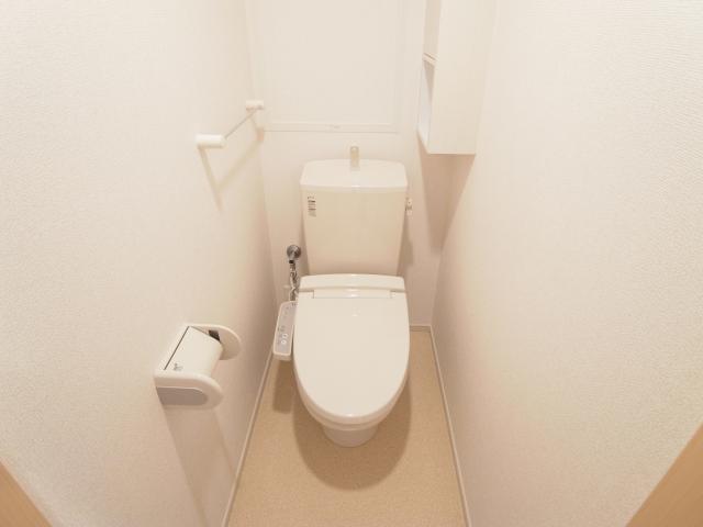 エレガンテのトイレ写真