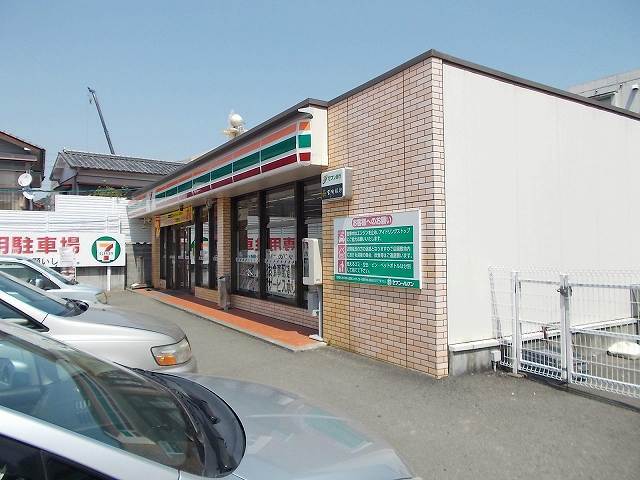 コンビニ　セブンイレブン清武町役場前店（コンビニ）まで850m
