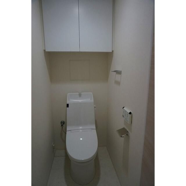 トイレ　清潔感のあるトイレです