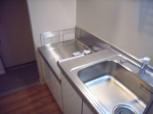 キッチン　広々使える快適な調理スペースです♪