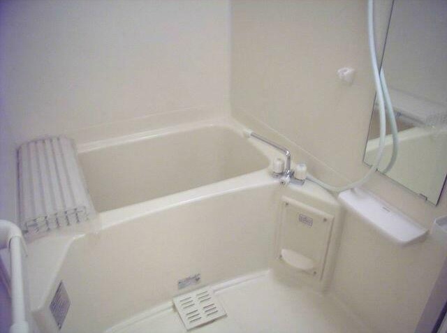 バス・シャワールーム　清潔感のある快適バスルーム♪