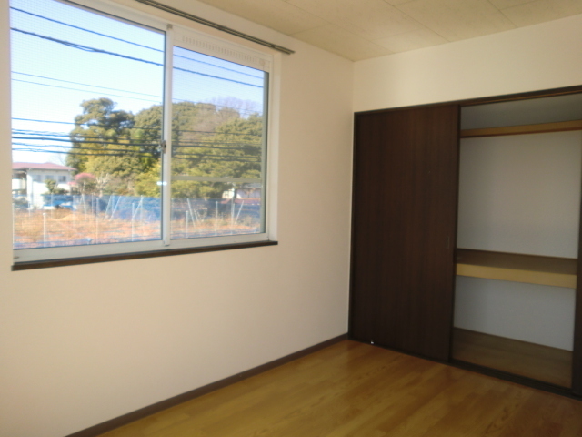 居室・リビング　洋室６帖「収納」