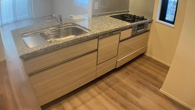 キッチン　食器洗浄乾燥機・ディスポーザー・浄水器付