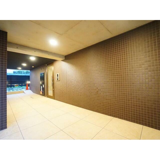 エントランス　エントランス