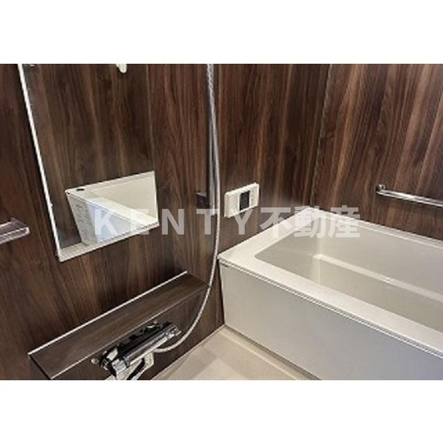 バス・シャワールーム　ゆったり過ごせるお風呂です