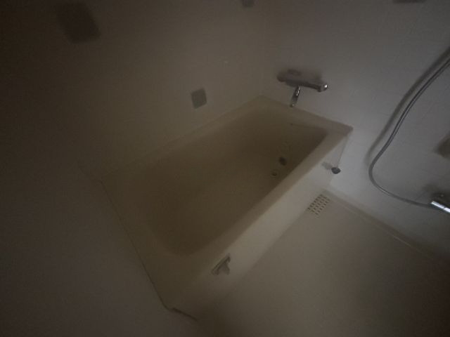 バス・シャワールーム　日々の暮らしに欠かせないお風呂です