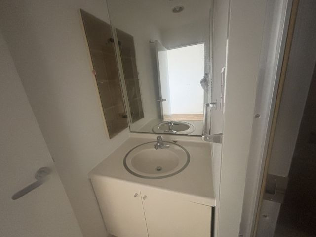 洗面設備　洗面所です