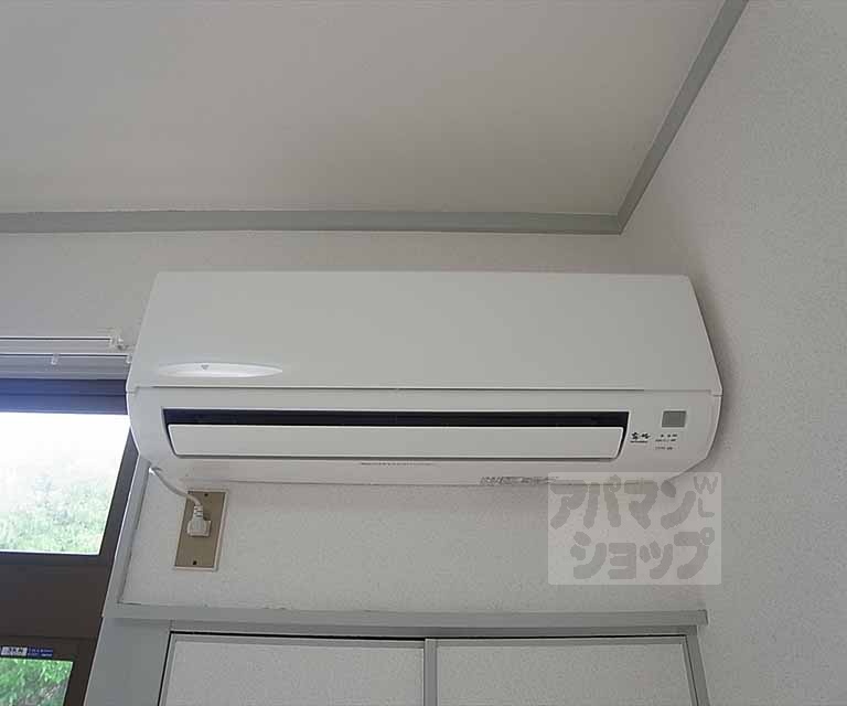 その他設備　エアコン装備