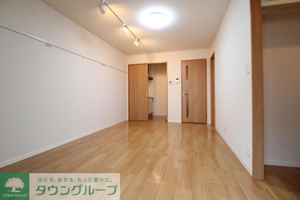 居室・リビング　★お部屋探しはタウンハウジング高幡不動店まで★