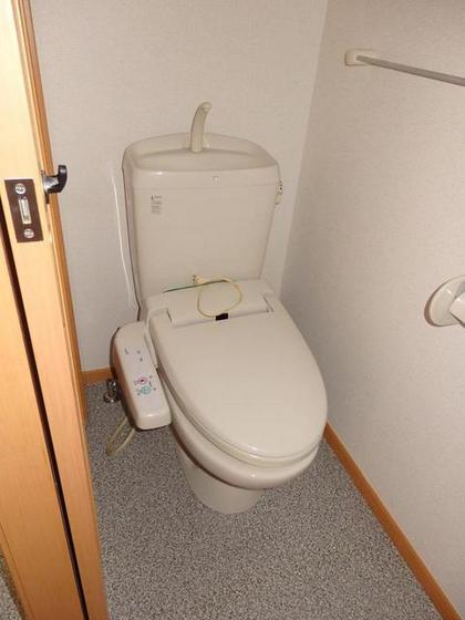 トイレ　※別部屋の写真を使用しています。