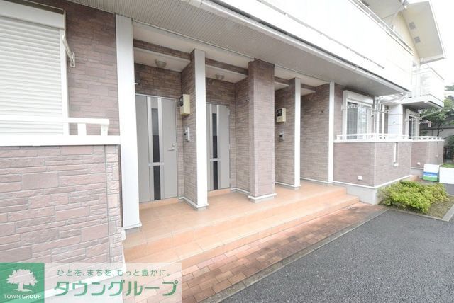エントランス　お問合せはタウンハウジングまで！※現地待合わせ相談可能