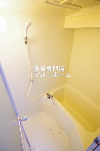 バス・シャワールーム　清潔なお風呂です！