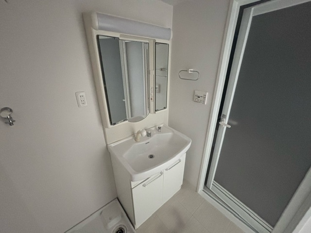 洗面設備　※同施工会社のイメージ写真※