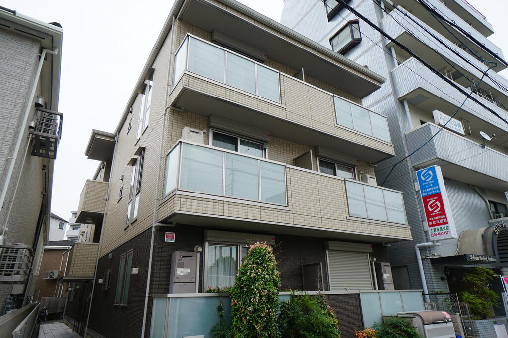 建物外観　☆仲介手数料不要です！☆お気軽にお問い合わせください♪