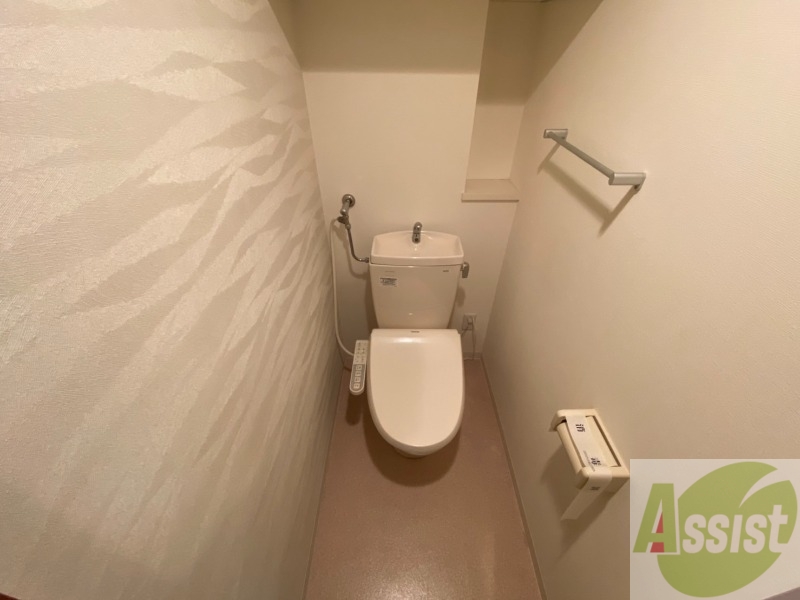 トイレ　トイレです。ウォシュレット付を探している方、おすすめです。