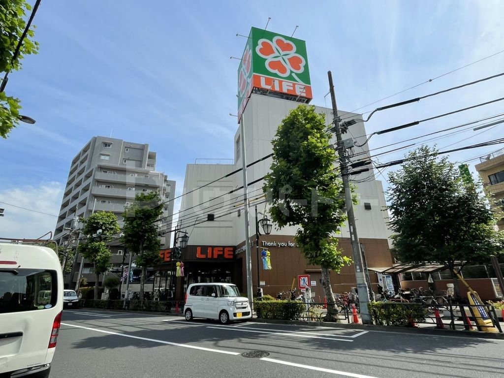 スーパー　ライフ新大塚店（スーパー）まで100m