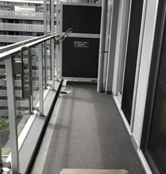 バルコニー