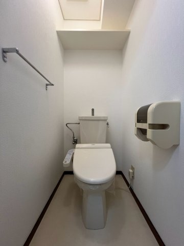 エクセレント甲子園11番館のトイレ写真
