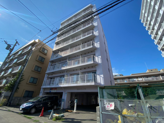 建物外観　札幌市中央区北４条西「スカイハイツ」