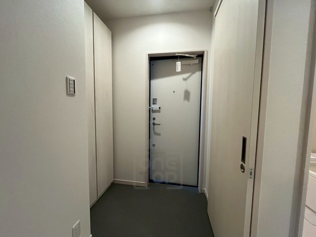 ヴェルメゾン吹田元町の玄関写真