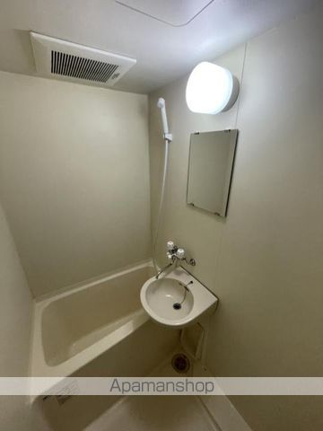 地下鉄谷町線 南森町駅 徒歩7分 10階建 築29年の風呂写真
