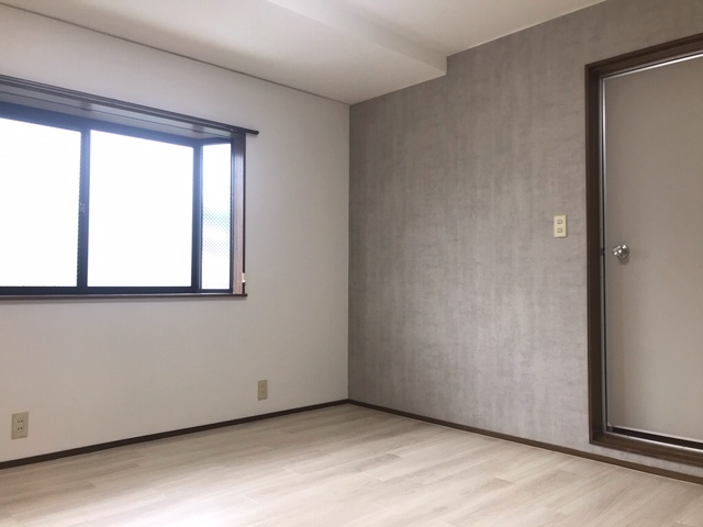 居室・リビング　明るいワンルームです