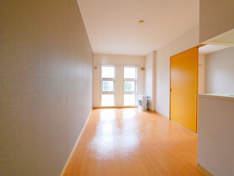 居室・リビング　オシャレな内装でおススメのお部屋です！