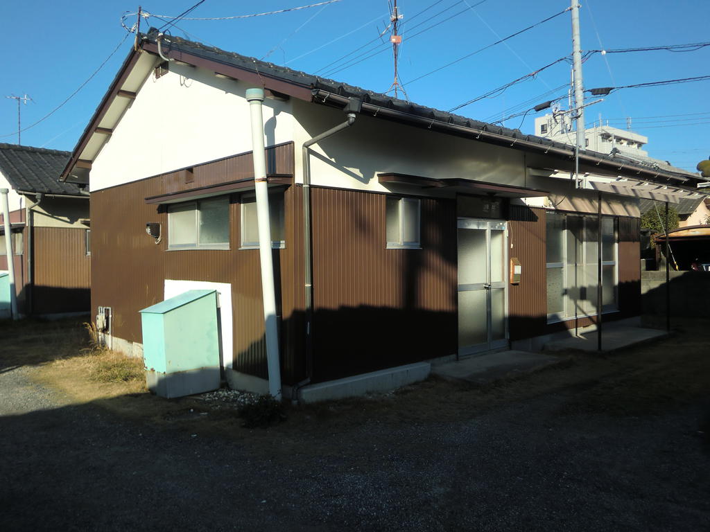 愛媛県松山市南久米町（一戸建）の賃貸物件の外観
