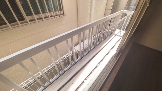 バルコニー　サービスバルコニーです