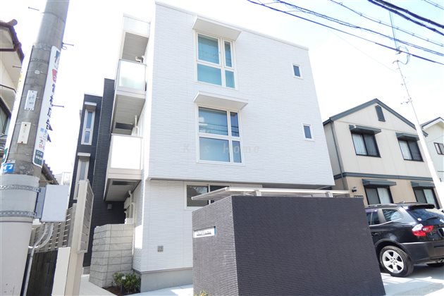 神戸市長田区平和台町のマンションの建物外観
