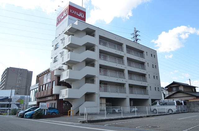 兵庫県姫路市飾磨区三宅１（マンション）の賃貸物件の外観