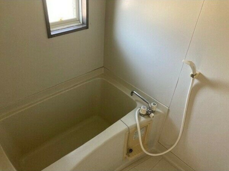 バス・シャワールーム　図面と現状に相違がある場合には現状を優先