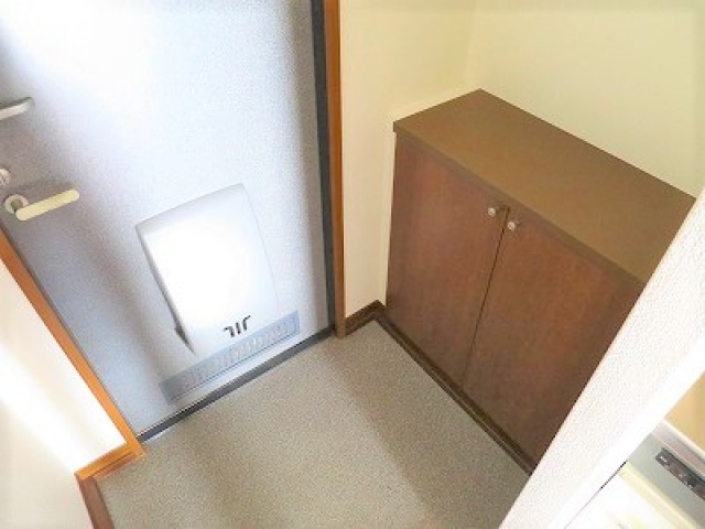 玄関　同物件別室